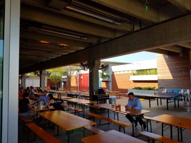 patio 1 768x576