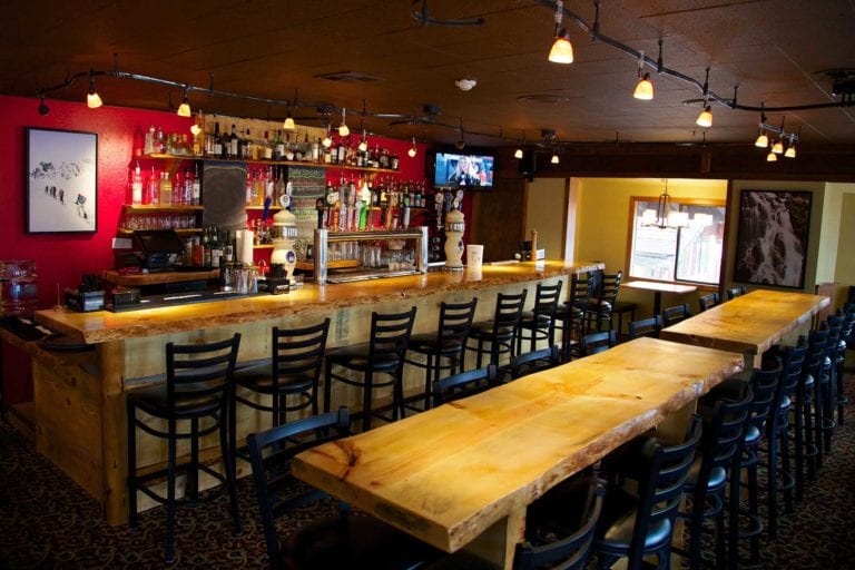 bar 768x512