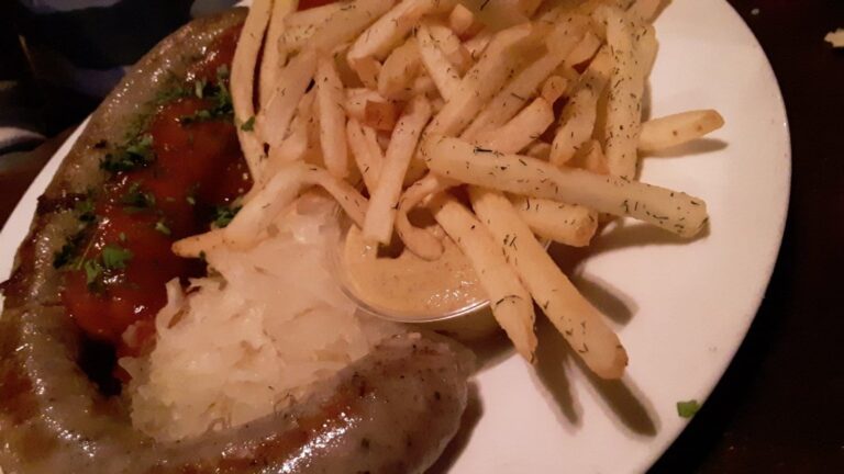 sausage plate 768x432