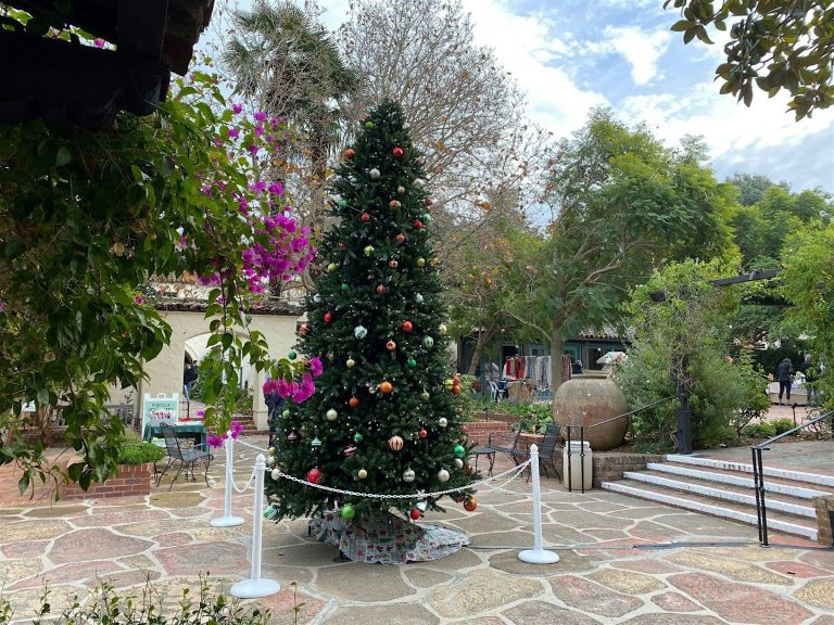 Christmas Market at Allied Arts in Menlo Park Christmas Market at Allied Arts in Menlo Park