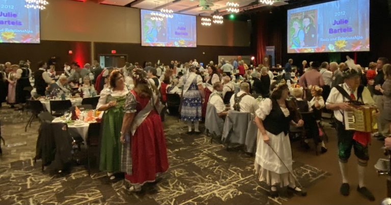 2025 Mrs. Oktoberfest Reception 2025 Mrs. Oktoberfest Reception