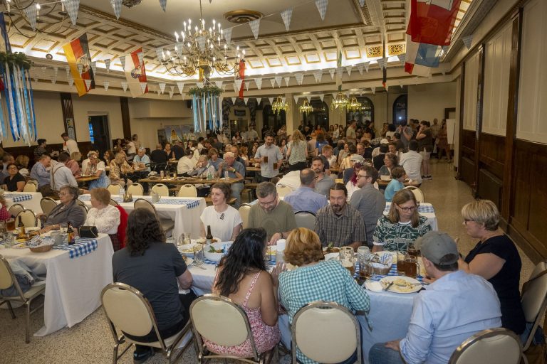 dank haus photo oktoberfest 1 768x512