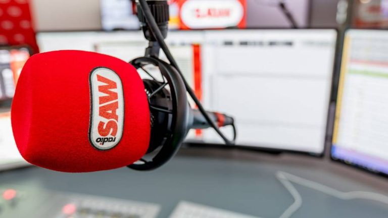 online radiosaw feat hunt0315 1 768x432